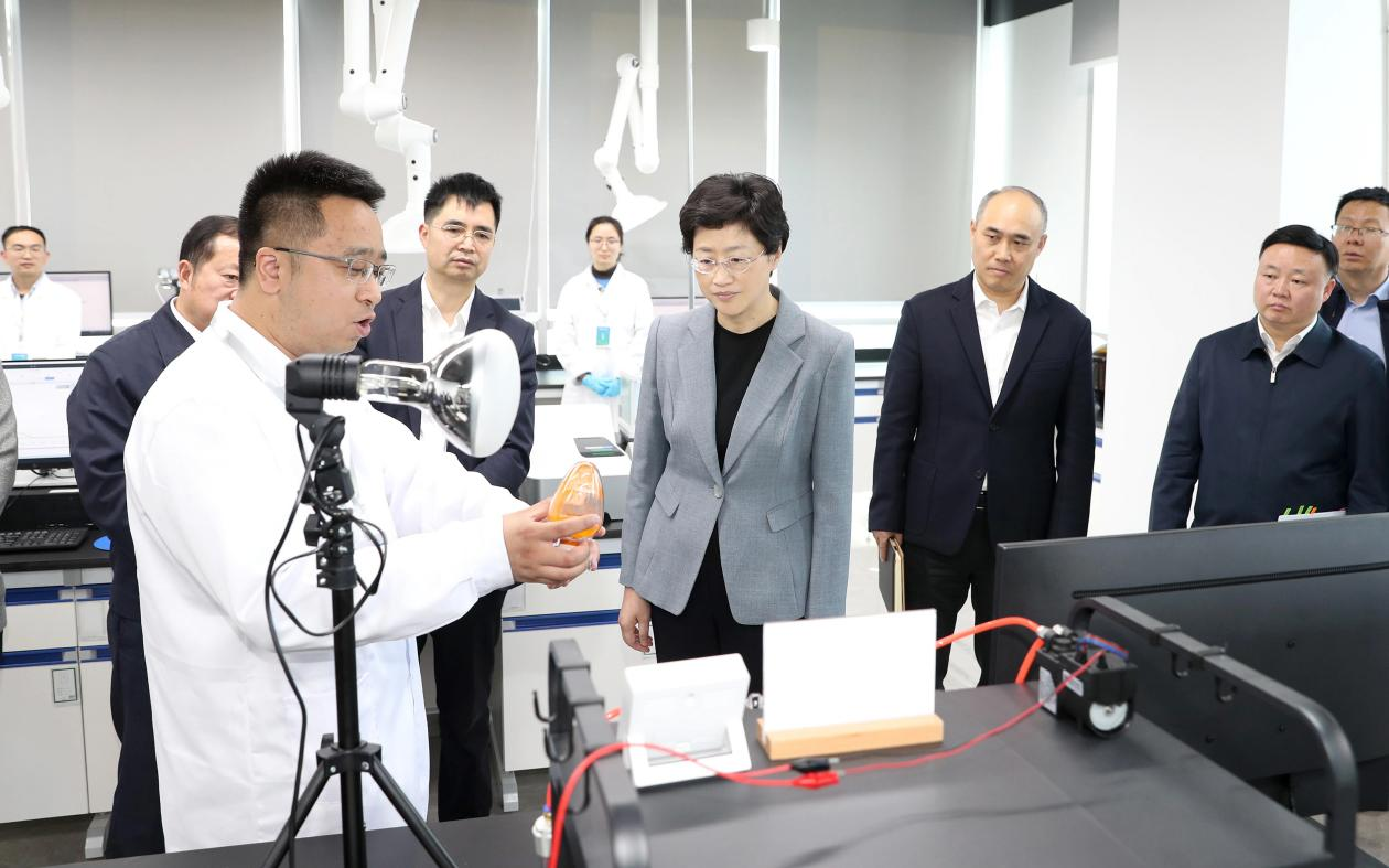 SHI Xiaolin Inspected Tianfu Laboratories Construction, Urged Optimization of Science and Innovation, and Called for Accelerated Cultivation of New Growth Drivers for High-Quality Development