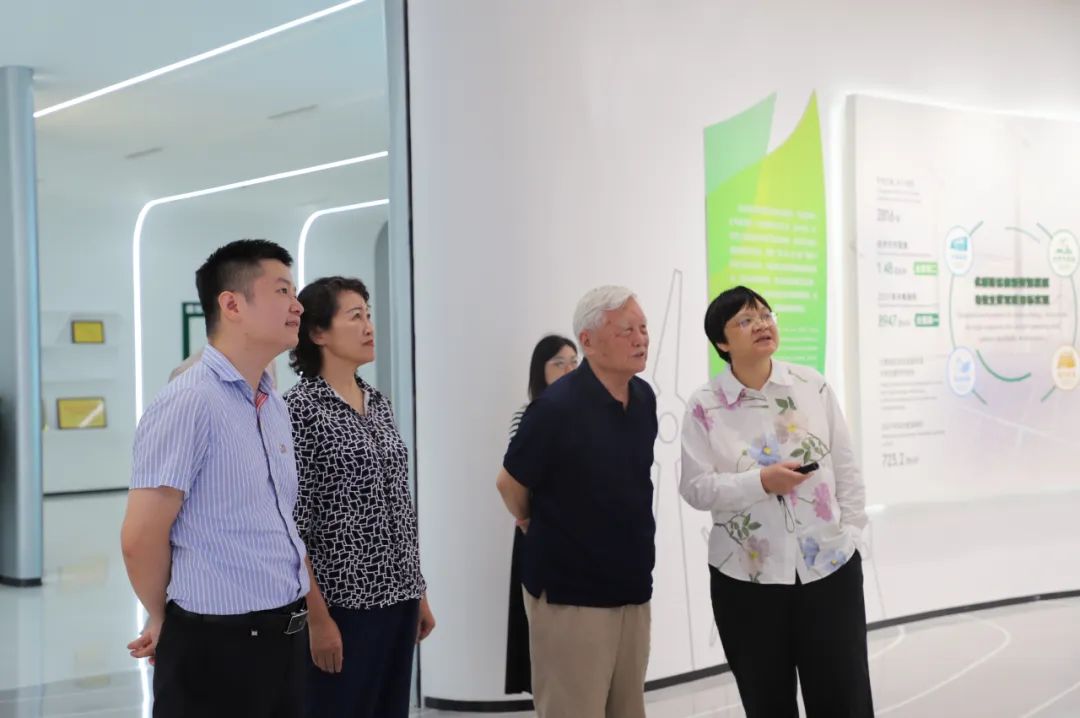 Zhou Xiaoxin, an Academician of the Chinese Academy of Sciences, Visits Tianfu Yongxing Laboratory to Offer Guidance 